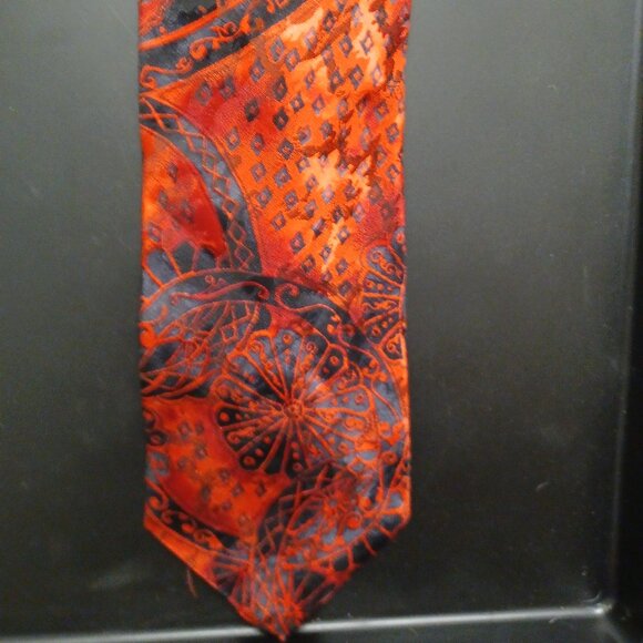 Vintage Italian Silk Tie - Picture 1 of 2